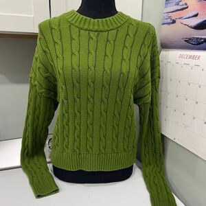 Gap Olive cable knit 100% cotton long sleeve crewneck cropped sweater size large